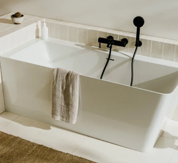 Roca Freestanding Bath Without Whirlpool